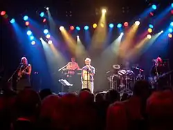 Kajagoogoo v Bochumi v roce 2008. Zleva: Nick Beggs, Stuart Croxford Neale, Limahl, Jez Strode a Steve Askew.