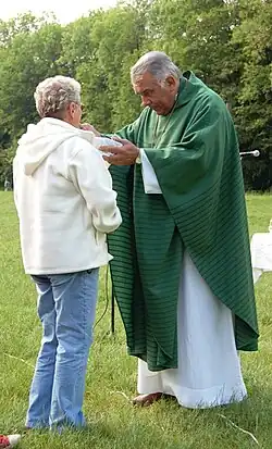 Mons. Josef Kajnek na Dnu pro prarodiče s vnoučaty 2009