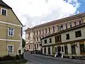 Husovo náměstí se základní školou
