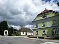 Základní umělecká škola a kaple sv. Jana Nepomuckého