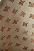 Ornamentální malba čtyřlistů na klenbě presbytáře