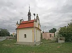 Kaple sv. Anny, K Vinici, Pardubice 03.JPG