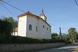 Kaple v Bezkově.JPG
