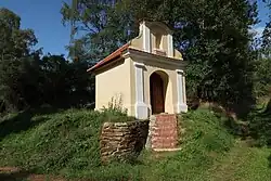 Kaplička P. Marie východně od Lachovic (Q78780930) 01.jpg