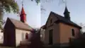 Kaplička sv. Magdalény v roce 2007 a dnes