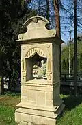 Kaplička v Přední Lhotě.jpg