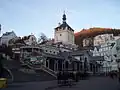 Zámecká (vlevo nahoře) a Tržní kolonáda (vpravo dole)