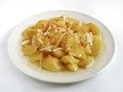 Bramborový salát s octovým dresinkem
