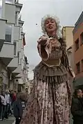 Kateřina Bohadlová na festivalu pouličního divadla Na dlažbě v Náchodě, 2005.
