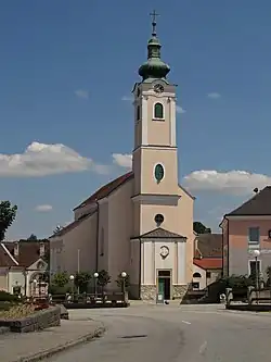 Katolický farní kostel Nanebevzetí Panny Marie