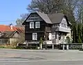 Vila na návsi