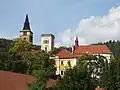 Pohled na klášter z ulice K Podzámčí