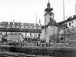 Bourání v roce 1902, foto asi Johann Rundensteiner