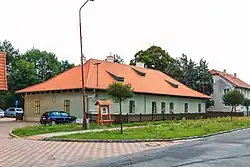Kladruby - bývalá myslivna 01.jpg