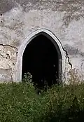 Západní gotický portálek v roce 2007