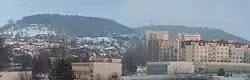 Pohled na Kočkov (nalevo) ze Severní Terasy