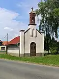Kaple na návsi