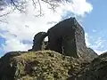 Severozápadní nároží hradu, vstup