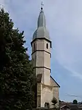 Pohled na věž kostela