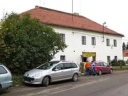 Kolešovice, bývalá fara.jpg