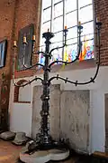 Sedmiramenný svícen v katedrále v Kolobřehu