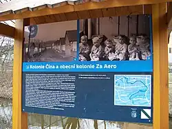 Naučná tabule o bývalých koloniích Čína a Za Aero