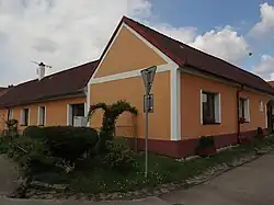 Komárov, venkovská usedlost čp.30.jpg
