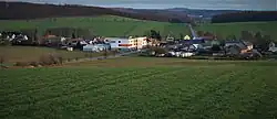 Obec Komárov - pohled od severu