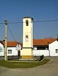 Zvonička na návsi