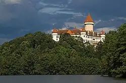 pohled od západu