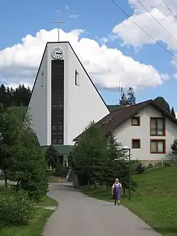Nový kostel v Korni