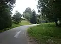 Jediný silniční příjezd do obce od Třebařova