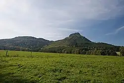 Koruna (v popředí) od Božanova
