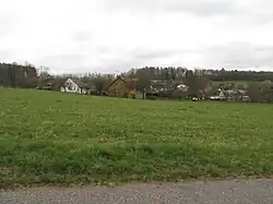 Kosmáčov zdáli