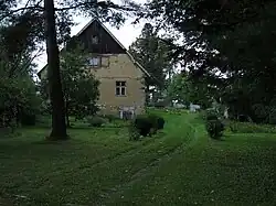 Kosmová, usedlost čp.23.jpg