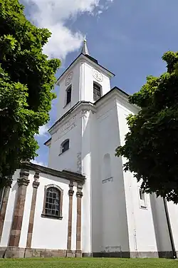 Předsíň a věž kostela sv. Kateřiny (Vysoké nad Jizerou)