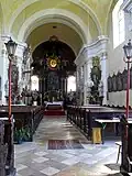 Interiér kostela sv. Petra a Pavla