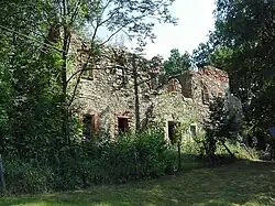 Torzo fary (průčelí a část bočních zdí)