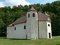 pohled na kostel Panny Marie pod Skalou