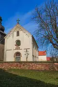 Vstupní průčelí kostela
