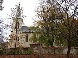 pohled na kostel od jihovýchodu