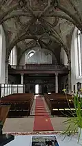 Interiér kostela sv. Václava na Zderaze