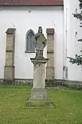kostel Stětí svatého Jana Křtitele v Tuněchodech - opěráky kostelní lodi