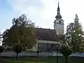 kostel sv. Václava s ohradní zdí - pohled od severu