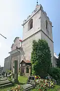 pohled na Kostel sv. Vavřince v Opatovicích nad Labem