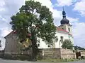 Pohled na kostel od západu