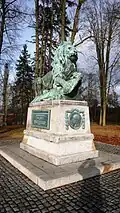 Krásná Lípa, Městský park, bronzová socha lva.jpg