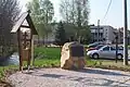 Pomník v centru obce