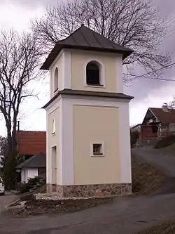 Zvonice s kaplí