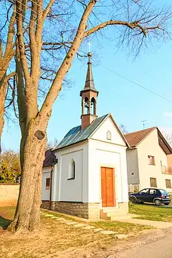 Kvasín kaplička